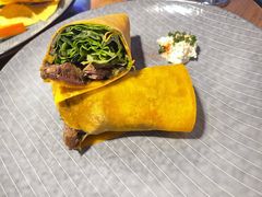 煎牛里脊卷饼-Moka Bros 摩卡站(西单大悦城店)