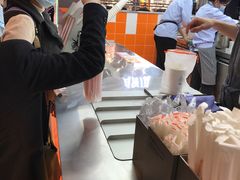 -爷爷不泡茶NOYEYENOTEA(武汉佰港城创始店)