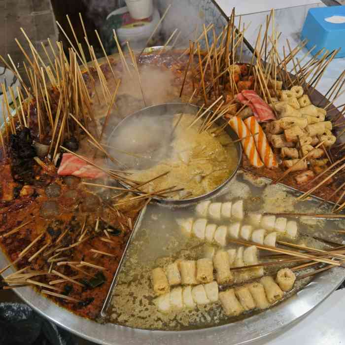 荆州麻辣烫-"前几天在北京吃了一顿荆州麻辣烫,觉得挺不.