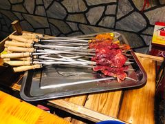 -梁山烤肉(李逵店)