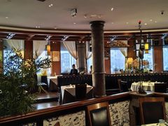 -八府香鸭·啫啫煲(华山路店)