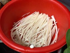 金针菇-二楼老店重庆鸡公煲(真光路店)