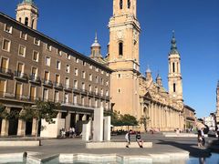 景点-皮拉尔圣母圣殿主教座堂