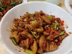 火爆肥肠-笨罗卜浏阳菜馆(龙华鹏润达店)