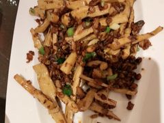 外婆菜炒筒笋-渝信川菜(西单店)