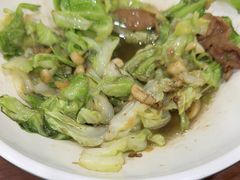 -湖南人家湘菜馆(镇江路店)