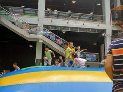 -蒙特利亲子乐园