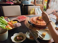 -菌自由丨野生菌火锅特色庭院餐厅(丽江古城店)