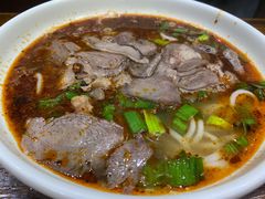 -遵义虾子张六羊肉粉(普陀路店)