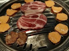 -韩聚屋韩国烤肉餐厅(新北万达店)