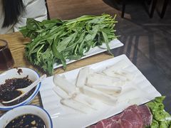 -牛八宝桂林米粉(八里庄店)