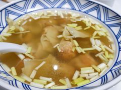 鲜虾蟹籽净云吞-赏点粤式点心(广州塔店)