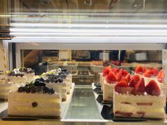 -小蜜蜂·Bakery&Coffee(翰子花园店)