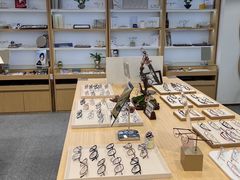 -Eziwish眼镜·蔡司授权店