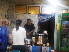 -陆长玖古法猪脚饭(玄风桥店)