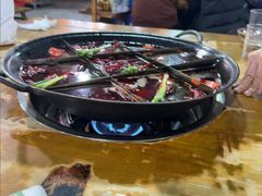 -正南齊北重庆老火锅(光华村直营店)