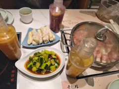 -黄记煌三汁焖锅(新佳丽江汉路店)