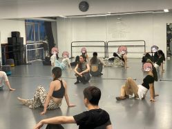 -WITCH （舞季）舞蹈工作室