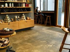 星巴克&nbsp;全黑围裙店(太古里店)-星巴克(成都太古里二店)
