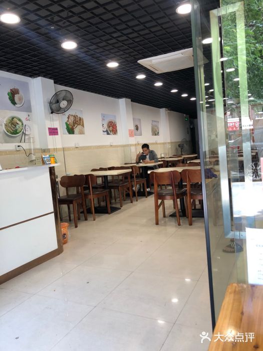李记鹅肉粿条图片