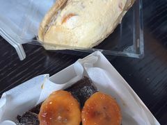 杏子奶酪柠檬粉胡椒夹心软法棍-RUSON(黄龙店)