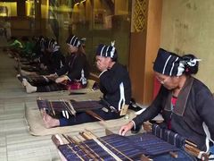-海南槟榔谷黎苗文化旅游区
