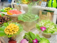 -涨巢·潮玩水疗局