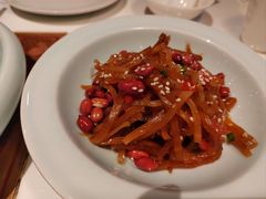 -红樱桃·欢乐餐厅(太原里店)