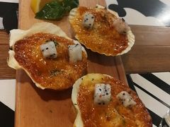 焗烤扇贝-CRAZYONES西班牙海鲜饭(日月光店)