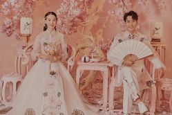 -雪中彩影婚纱摄影·微光艺术中心