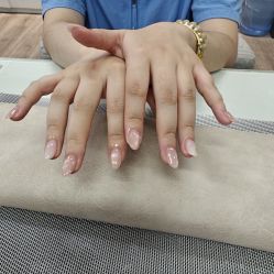 -美画·轻奢美甲美睫