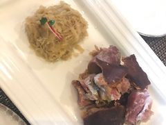 脆烤猪肘-阿兹凯乐·老洋房西餐