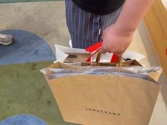 -Longchamp(佛罗伦萨小镇奥特莱斯店)