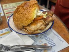 鸡扒菠蘿包-金华冰厅