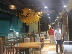 -黄泥岗·地道湖北菜(奥特莱斯店)