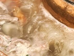 -毛辣果·贵州红酸汤牛肉火锅(西单店)