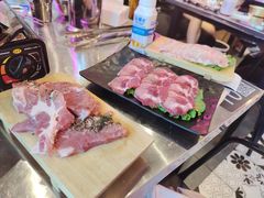 -豚豚家돈돈가韩国锅盖烤肉(新北万达店)
