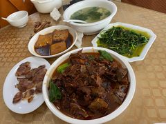-山里人家土菜馆(茅山店)