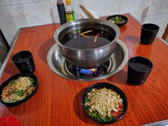 -牛华八婆麻辣烫(起源店)