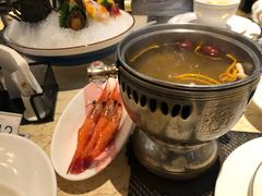 -雍和会海鲜姿造自助(湖东路店)