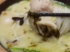-大鼓米线(浦东长泰店)