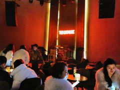 -TZ House音乐现场(来福士中心店)