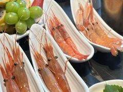 -雍容荟帝王蟹活龙虾展台自助(IFS黑金店)