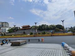 -温老幺兔头