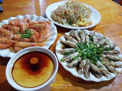 油焖大虾-温州一家人美食(西木头市店)