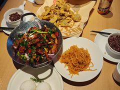 -关东小磨东北菜(上海长风大悦城店)