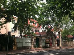 -青岛大学路小学