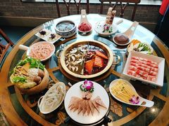-小天鹅火锅·一线江景洪鼎旗舰店(洪崖洞店)