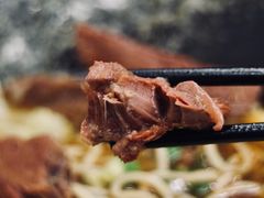 -尊品原汁牛肉面