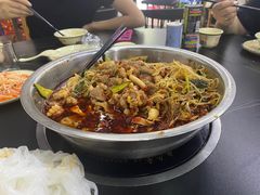 -周良天山牛杂城(天山路总店)
